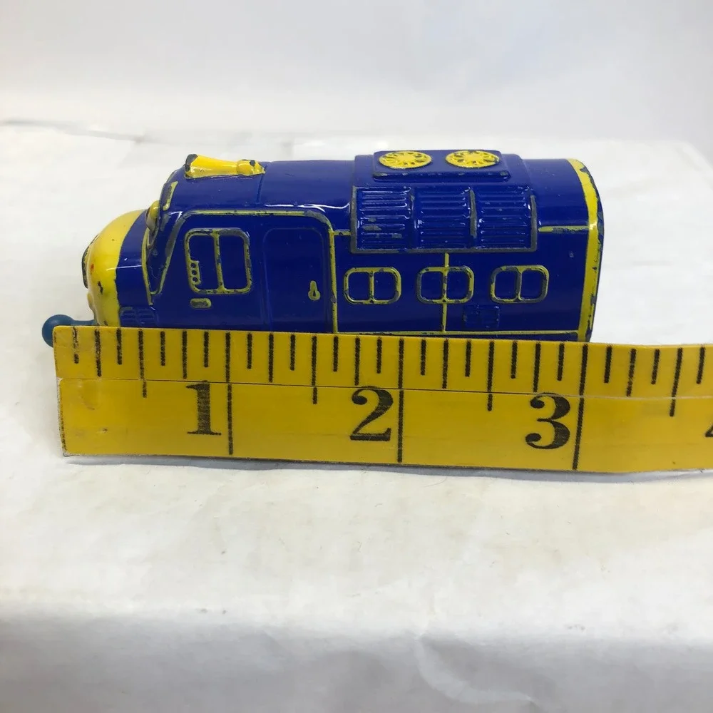 Chuggington Brewster Train Toy Blue Yellow Die-cast‎ Metal